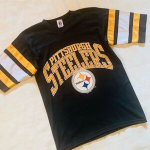 Vintage 90’s LOGO 7 NFL Pittsburgh Steelers Shirt